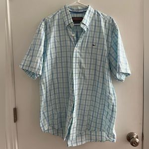 Vineyard Vines short sleeve button up shirt